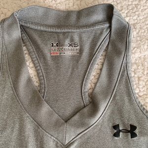 Athletic Woman’s Under Armour gray tank